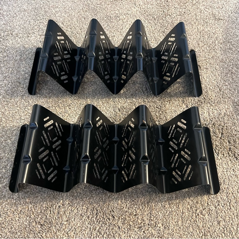 New - Cuisinart Nonstick Taco Grilling or Oven Racks - set of 2
